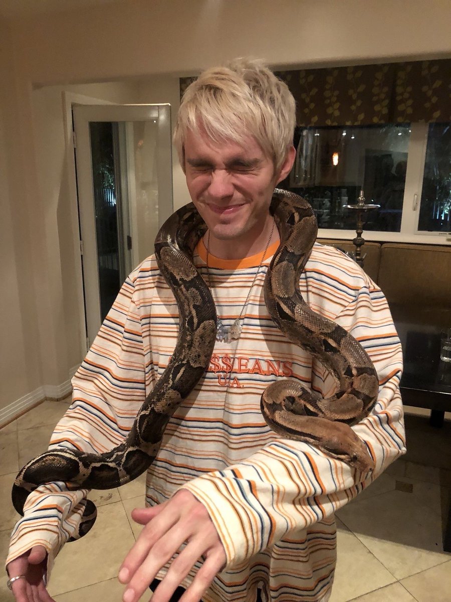 Daily Jack Quaid 👍 (@dailyjquaid) on Twitter photo 