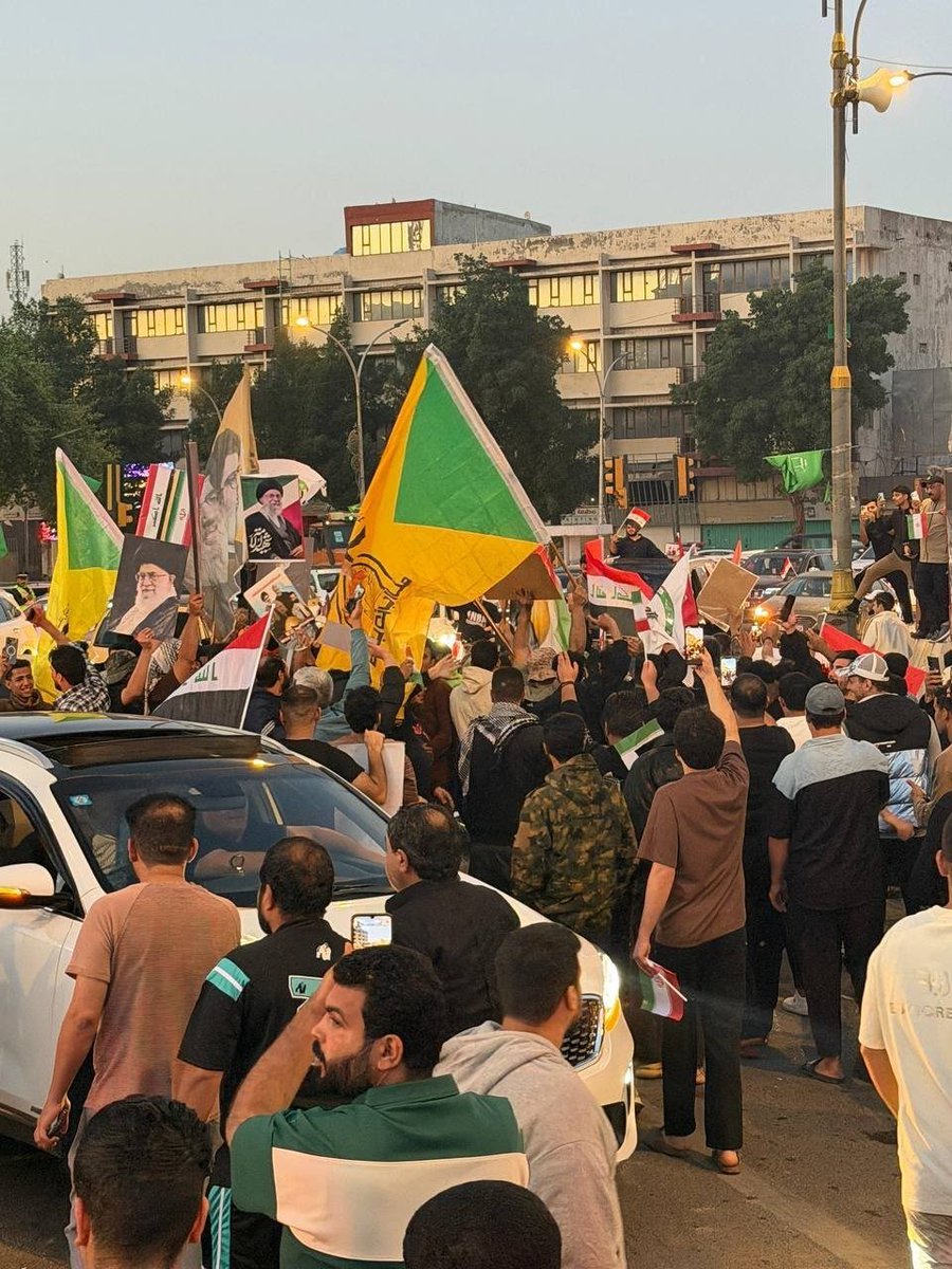Hundreds celebrate in Baghdad, Iraq, following the announcement of the ceasefire and the failure of the United States and Israel to achieve their objectives.
