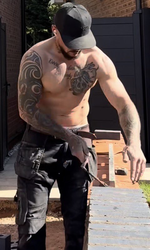 Scaff Hunter tweet media