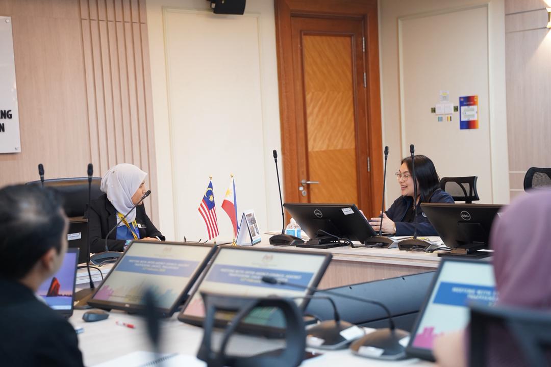 IACAT_PH's tweet image. PH–Malaysia step up fight vs human trafficking: IACAT met with NSO-MAPO in Kuala Lumpur to deepen cooperation, share best practices, and strengthen regional action against trafficking and migrant smuggling.

#IACAT #BagongPilipinas #IisangNasyonIisangAksyon