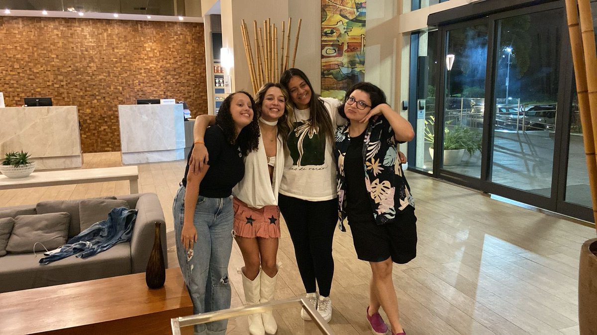 Samira 💋 tweet media