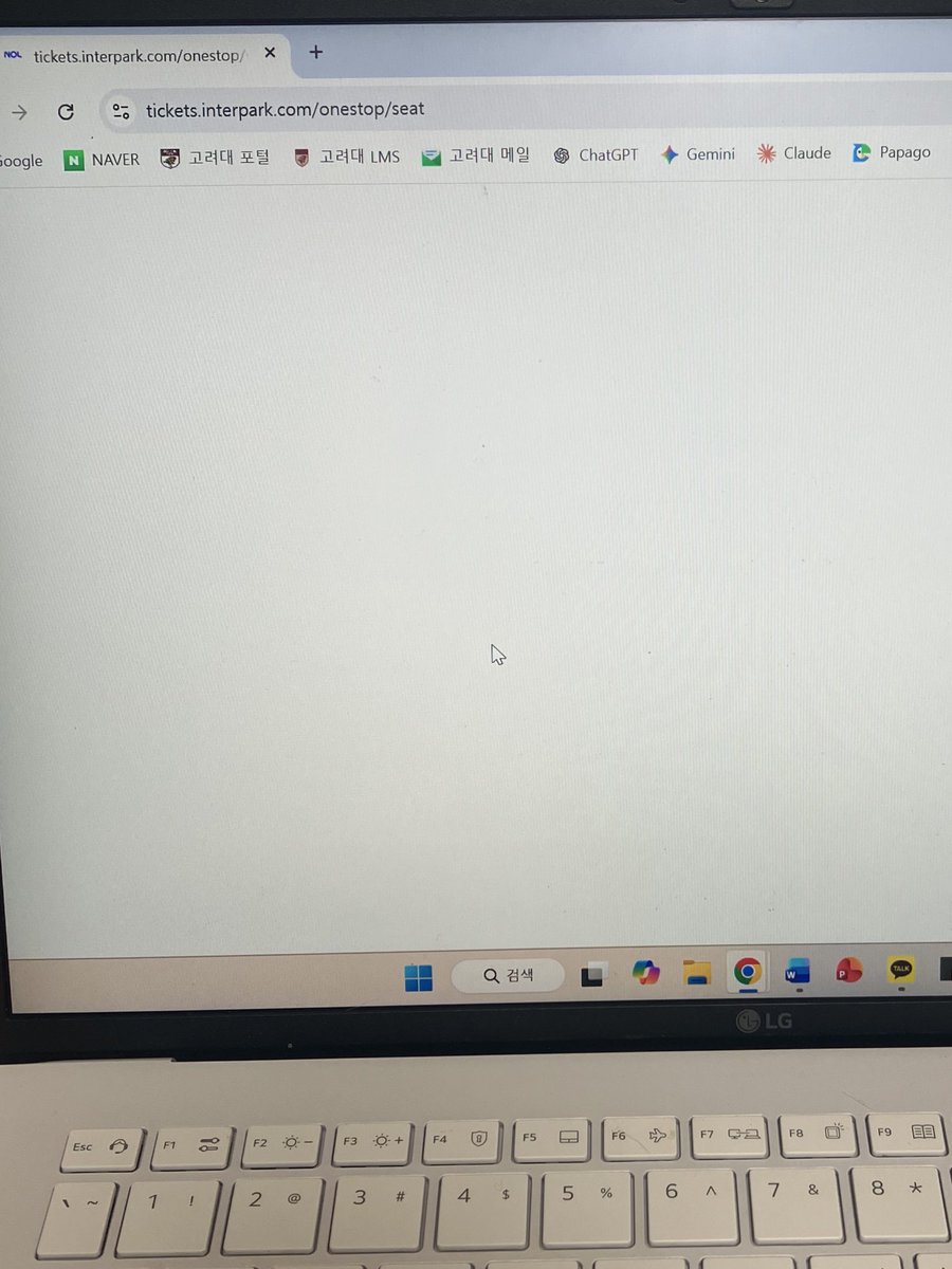 바둑이 𝓙𝓾𝓵𝓲𝓮 𝓑𝓸𝓻𝓭𝓮𝓷-𝔀𝓮𝓼𝓽 tweet media