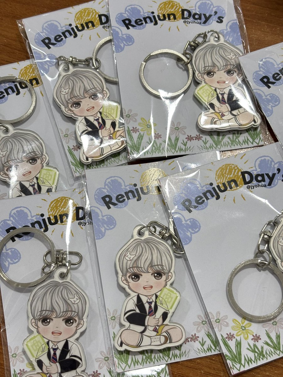 Jyohua's tweet image. aku nyetak lagi 8 keychain buat birthday renjun, ada yang mau?
