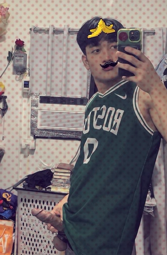 🄺🄸🅁🄾 🦋 tweet media