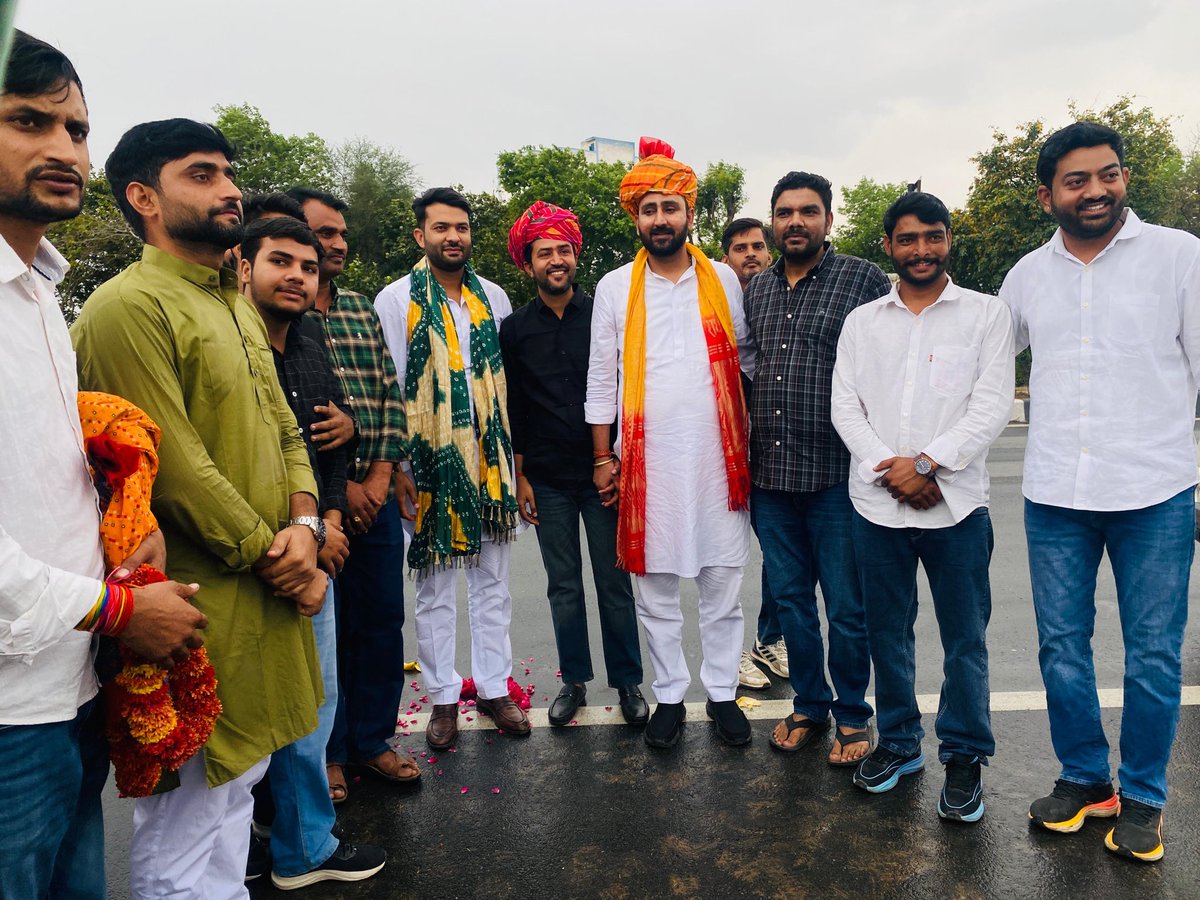 parshad Ajay Mawai tweet media