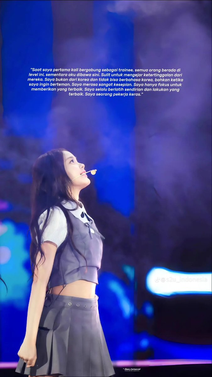 BLUE MOON 🌙 tweet media