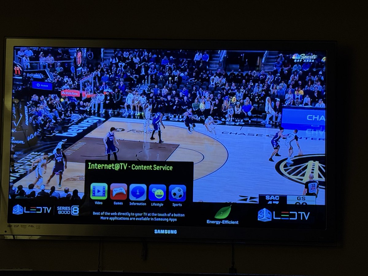 robweedn's tweet photo. @SamsungTV if you want people to NEVER buy your TV, put ads that are difficult to remove blocking consumers view of their ballgame.  #STUPIDTV https://t.co/iwU6Jjlw4M