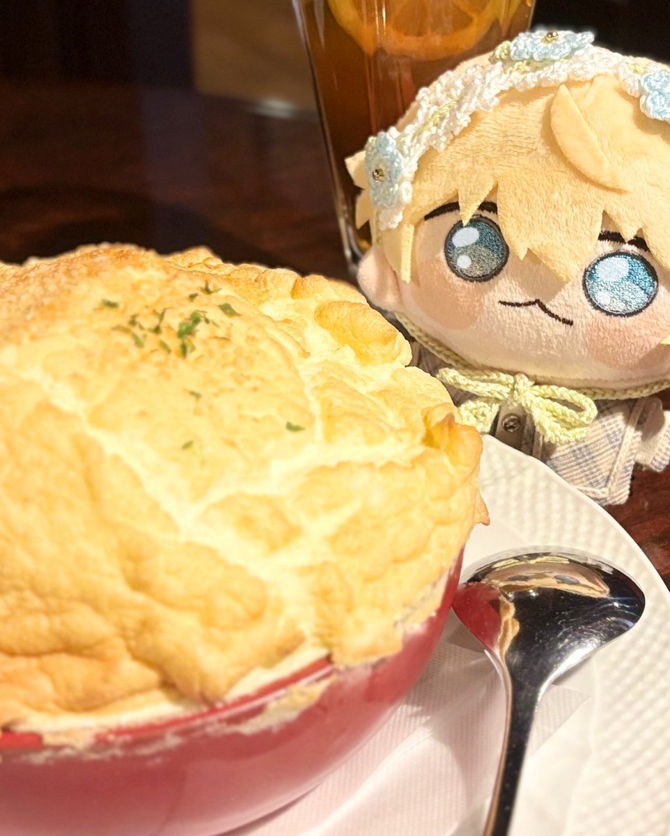 ゆ い 𓂃◌𓈒𓐍𓈒 tweet media