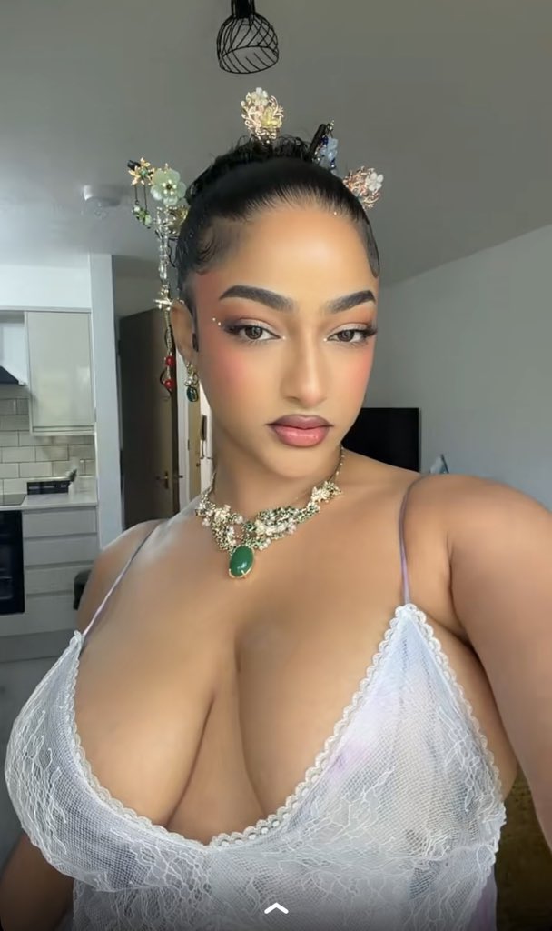 beauty🫦💋 tweet media