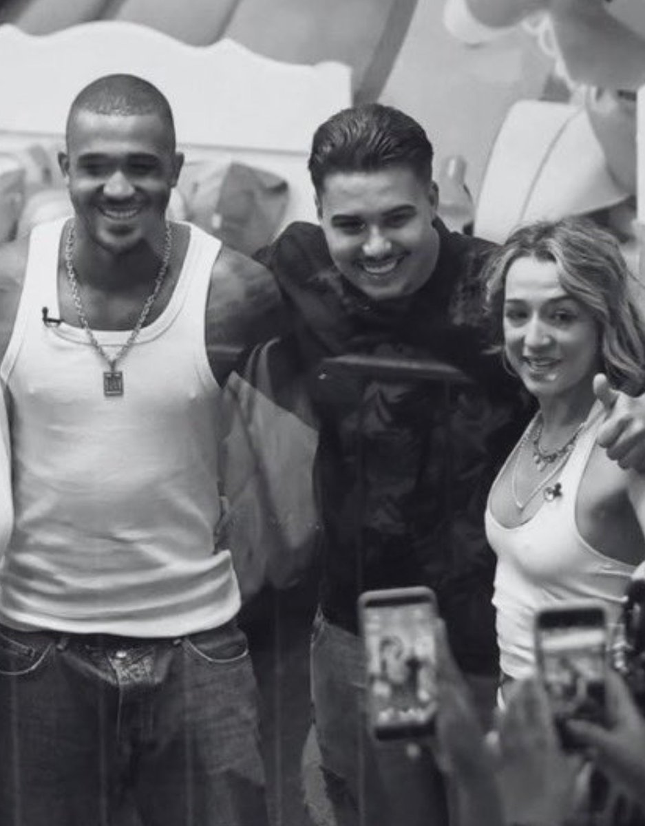 Ella 🍴🥂 tweet media