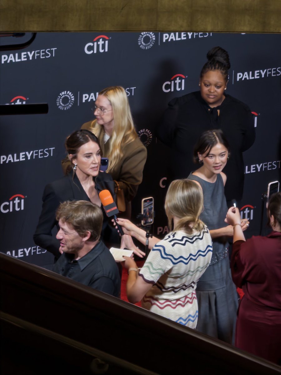 jokikuy's tweet photo. #Shrinking #PaleyFest2026 https://t.co/B1pGbkXZq9