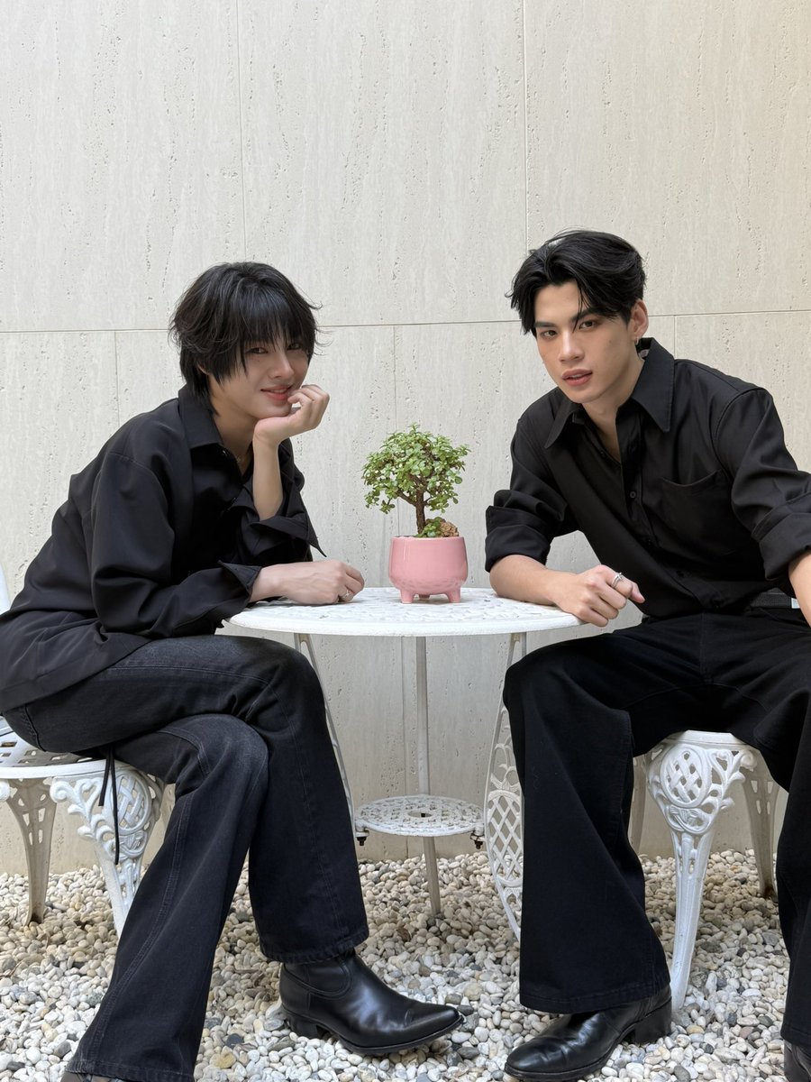 🧊ICE = น้ำแข็งละลาย🧊 tweet media