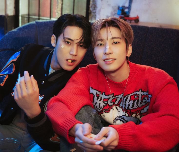 yana • woozi baby ♡ tweet media