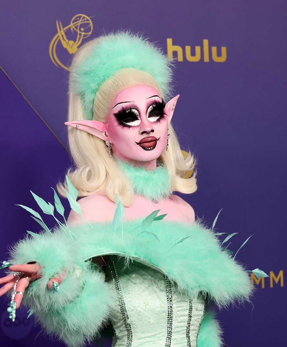 Dawn 🌙 tweet media