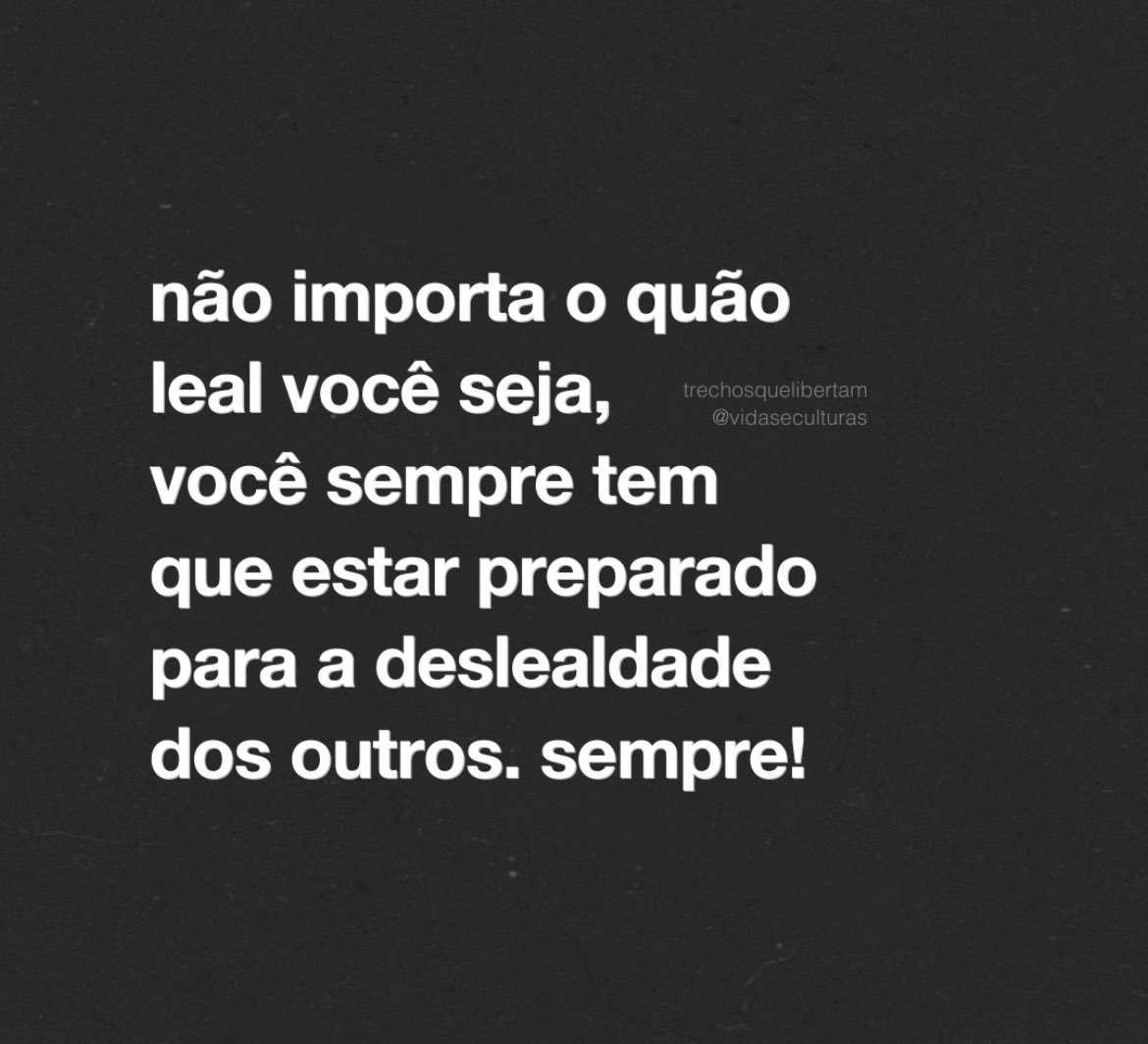 Frases tweet media
