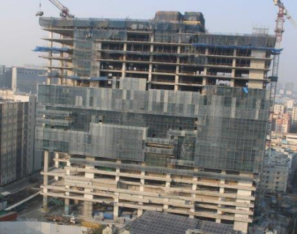 ChennuSridhar's tweet image. #Update #Hyderabad #CommercialRealEstate #HITECity #Mindspace 

Mindspace Building 1A–1B is close to being topped out and is set to add 1.3 million sq ft of Grade A office space in HITEC City
📷 : MindspaceREIT