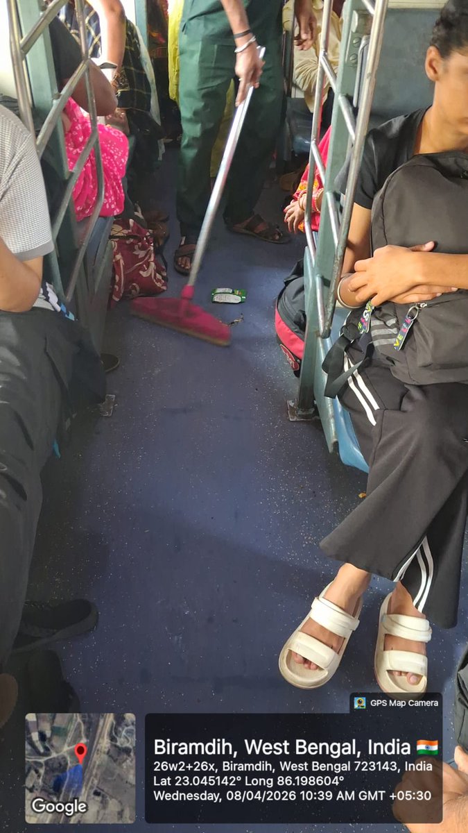 srdmekur tweet media