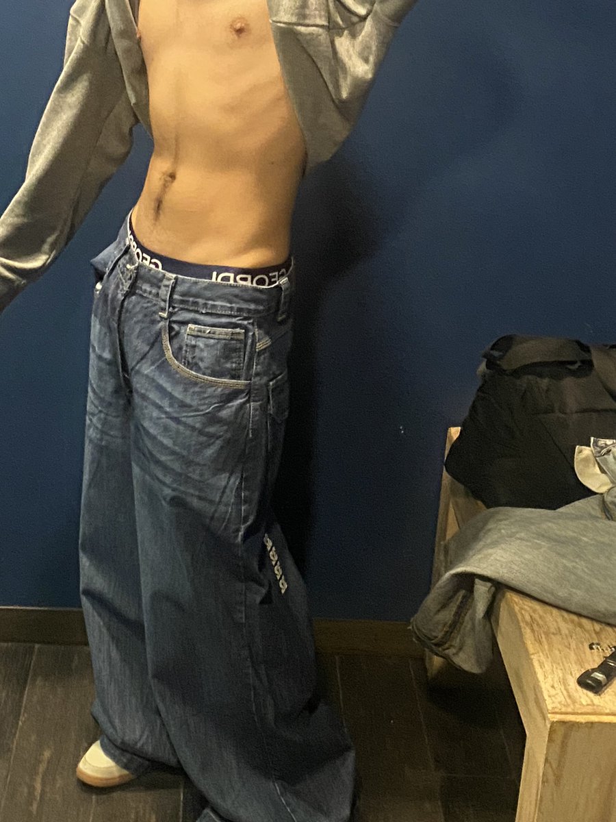 A de Andi tweet media