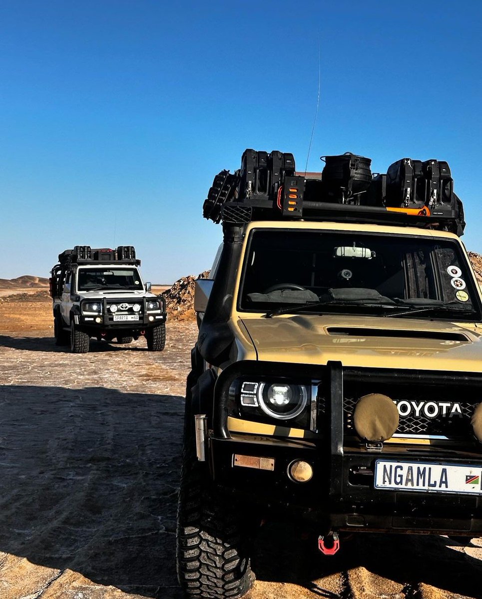 CHOBOS™ tweet media