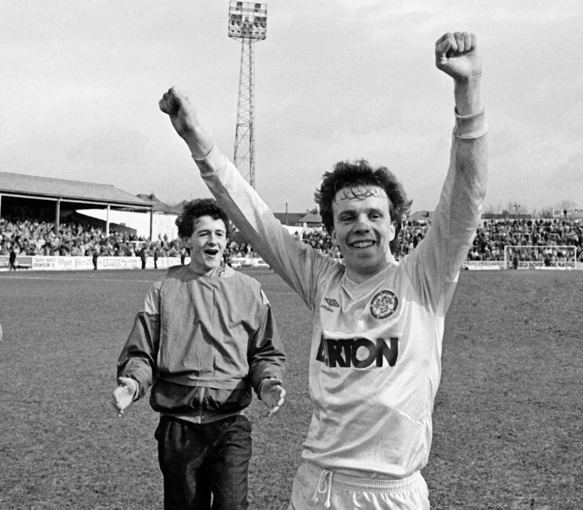 Wilko92Legacy's tweet image. Leeds United. FA Cup semi-final.

Last time? 39 years ago.

Baird &amp;amp; Stiles were there.

Hear their story on 3 May 👇

📍 Moot Hall Arms, Leeds
🎟 £15
👉 buytickets.at/1992eventswilk… and wilko92.com/events

#LUFC #FACup