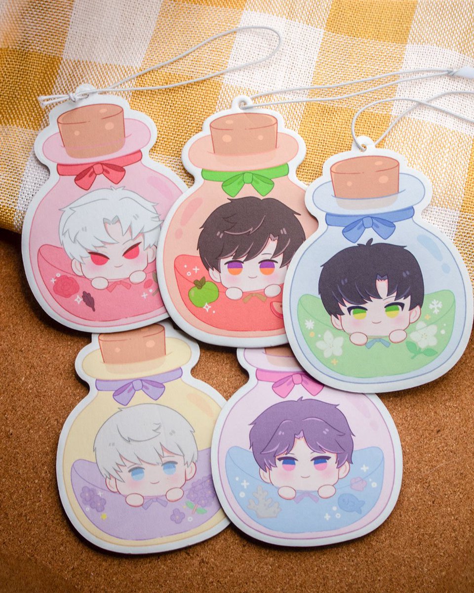 studiocrysdo tweet media