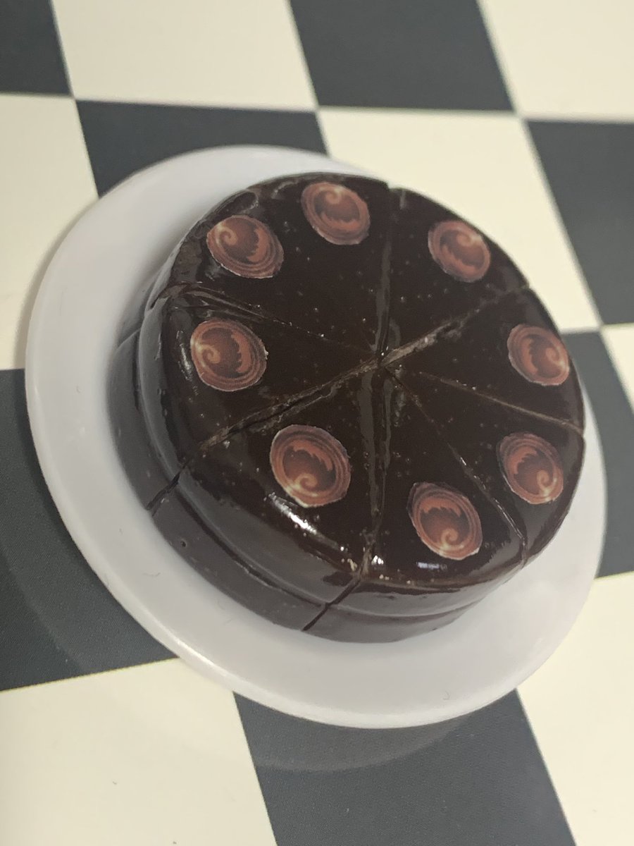 本木咲黒 tweet media