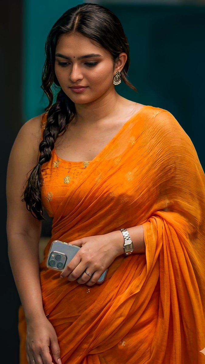 MrkItsme94772's tweet image. Name: Kayadu Lohar
Date of Birth: 11 April 2000 (approx / reported)
Age: 26 years (as of 2026)
Height: 5'5 (165 cm approx)
Weight: ~55 KG (approx)
Body Measurements: Not officially confirmed (approx 32-26-34)
Eye Color: Brown
Hair Color: Black
Birthplace: Tezpur, Assam, India