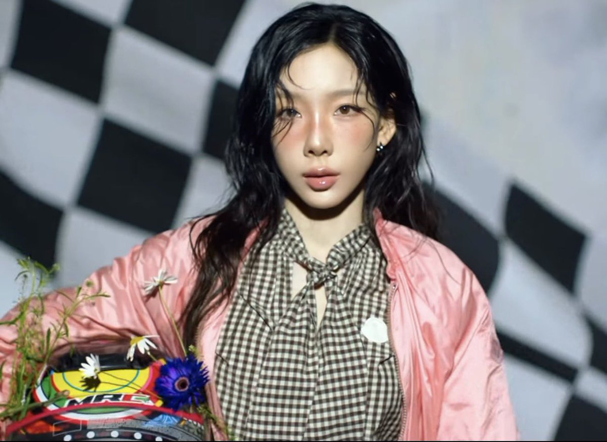 태연바라기🌻 tweet media