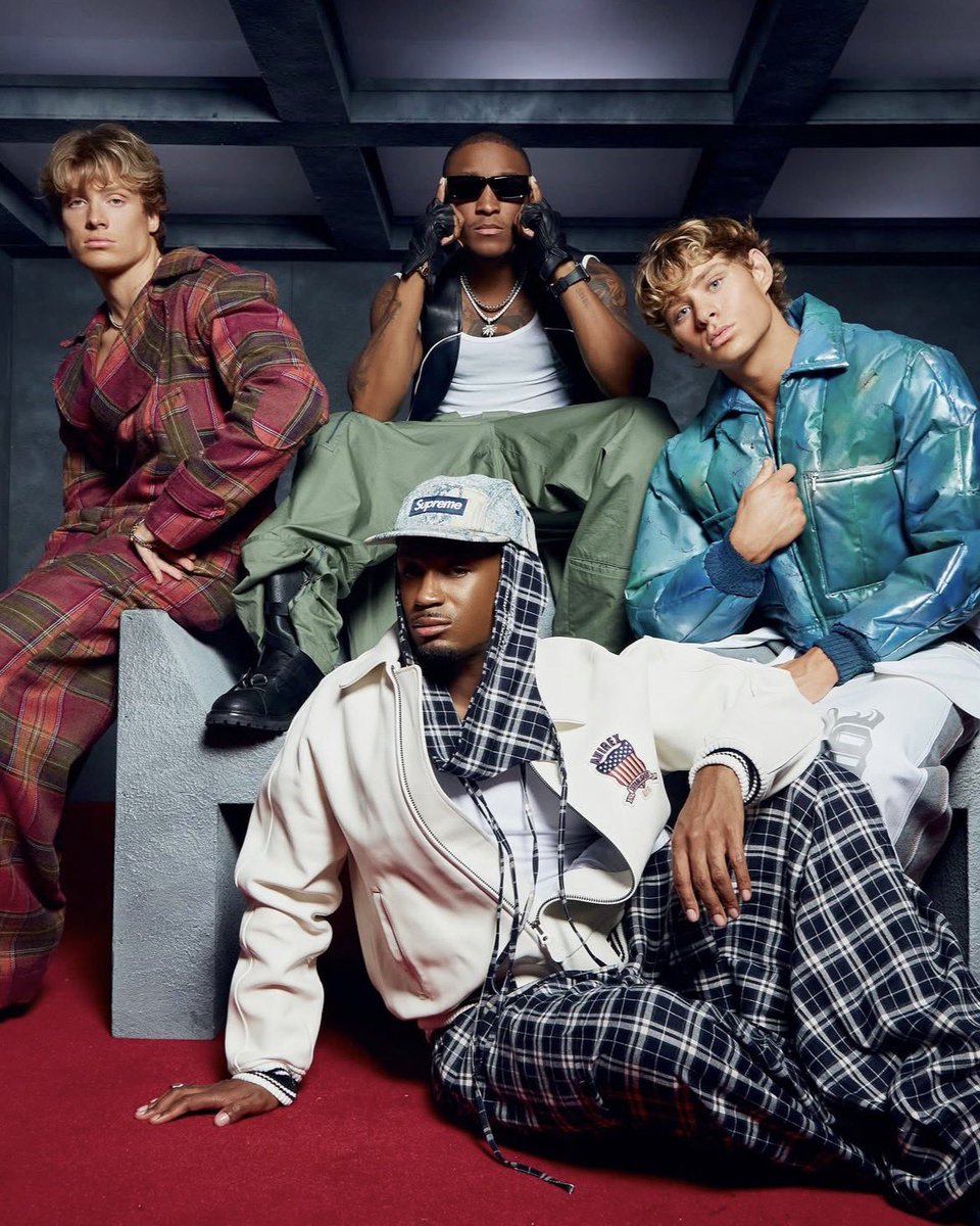 𝐄𝐥𝐨𝐝𝐢𝐞🍪 tweet media