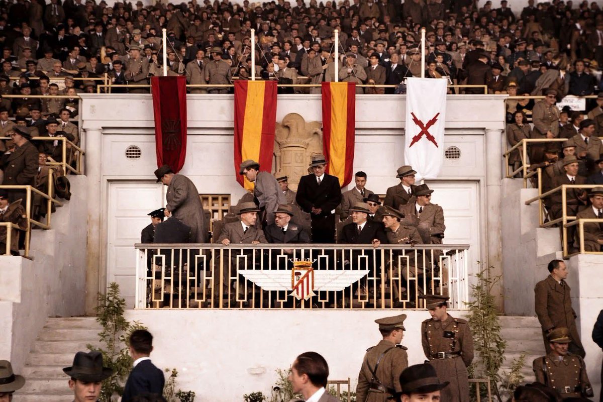 Stuka_1903 tweet media