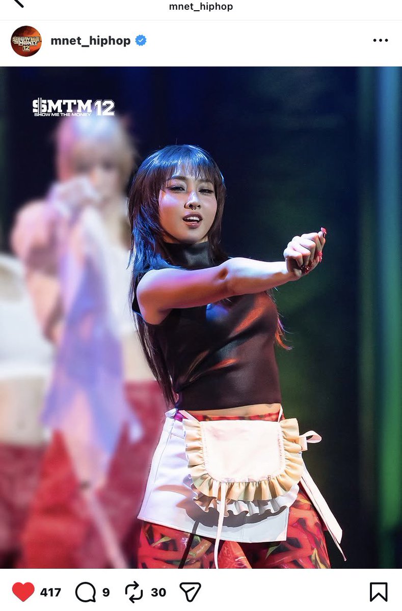 Mnet ปล่อยรูปมาแล้ว แกเอ้ยนวยสวยจริงนะ ยกเครดิตให้พี่บาโยที่ตั้งใจบินไปขึ้นเครื่องหน้าให้ น้องรอบ final เฬิ่ดมาก   โครตรจะเฬิ่ด 
สวยแบบส๊วยยยยยยย #SMTM12 #Milli
Cr: mnet _hiphop