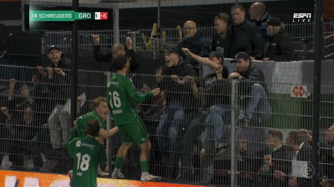 Foet247Benelux's tweet image. Groningen kept their playoff hopes alive with a 2-0 victory over Telstar. #telgro