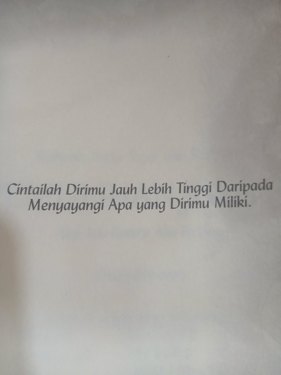 silabigwin's tweet photo. Sedang mencoba mencintai diri sendiri ~ https://t.co/aRHZYCx5pk