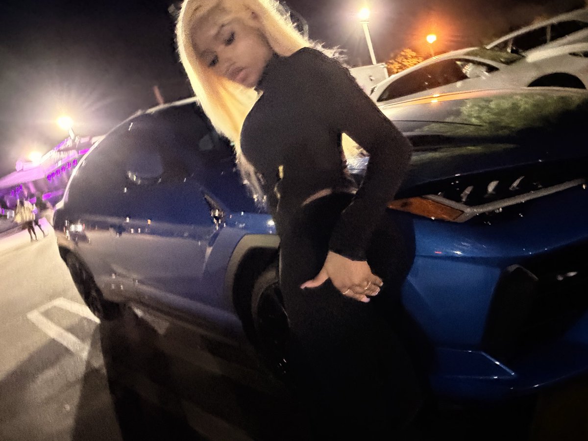 $excHotFaggotBich😍 tweet media