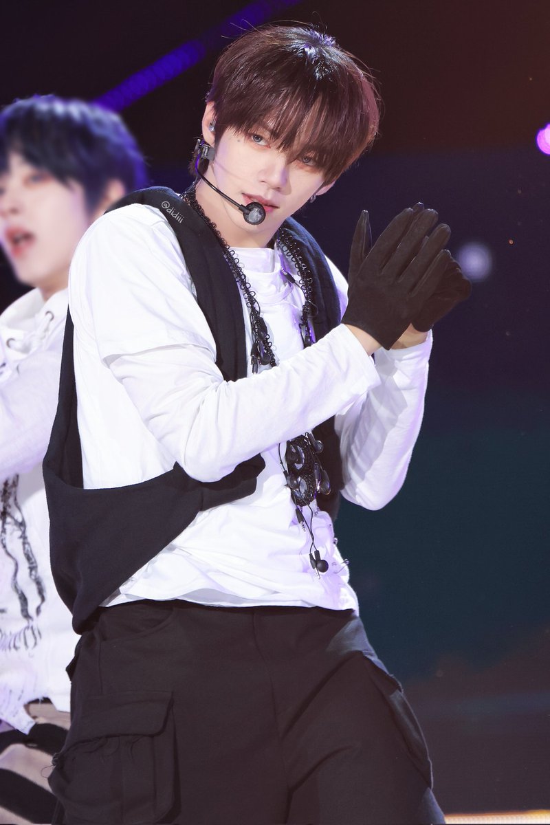 didiii_🧡 tweet media