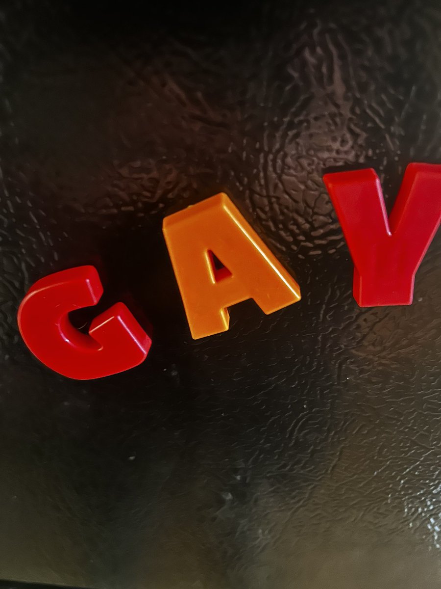 green dot tweet media