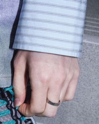 dino’s hands tweet media