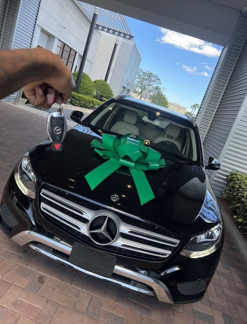 osama ✰ tweet media