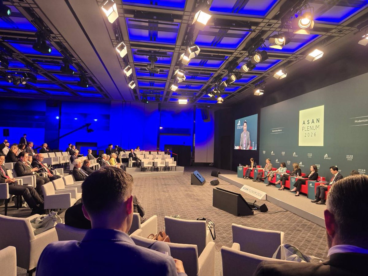 石破茂 tweet media