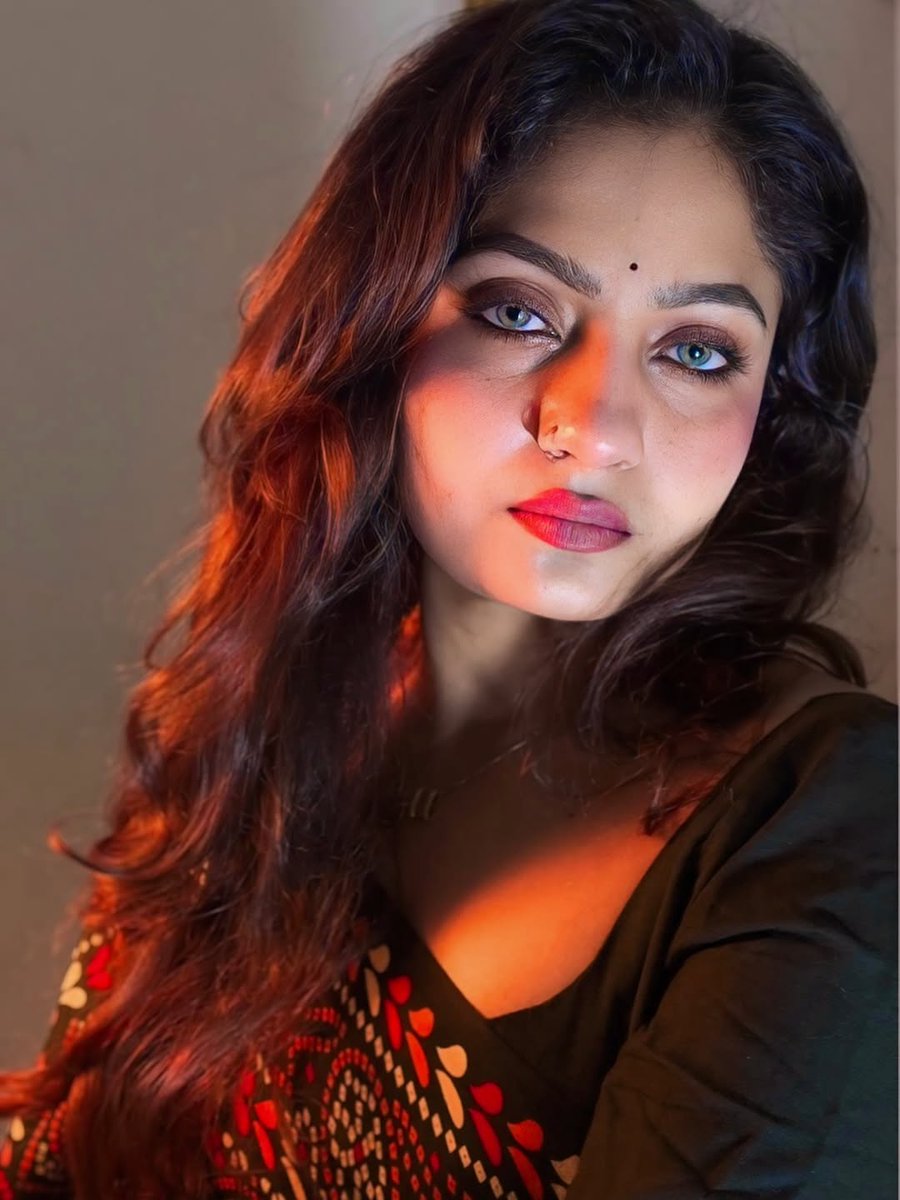 ActrezHub's tweet image. #SanamJoshi #Sanam #Joshi