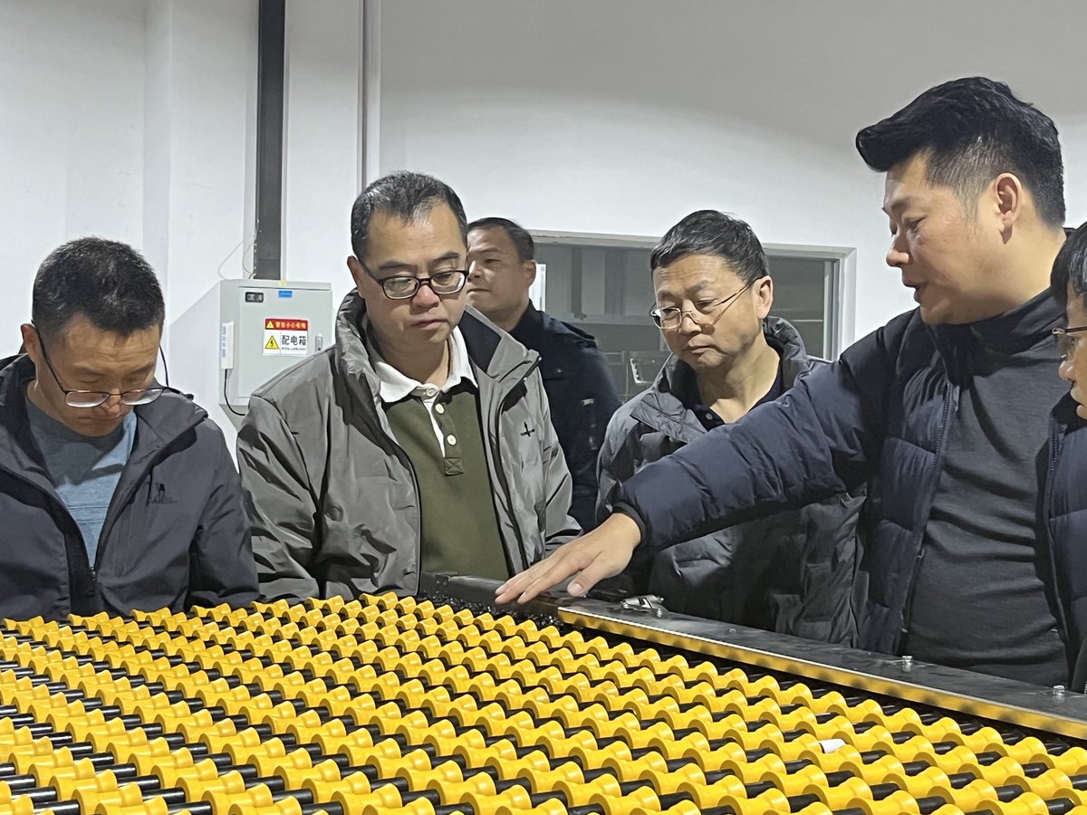 Mintaimachinery's tweet photo. 🤝Guizhou agriculture officials visited MinTai to discuss poultry development &amp; 2026 policy support
Egg grading &amp; packing solutions help farms improve efficiency &amp; quality.🥚
🌐 https://t.co/o8v8M7BtNf
📩 sales@mtmt.cn
#MinTaiMachinery #EggProcessing #EggGrader #PoultryAutomation https://t.co/LbW48HLikY