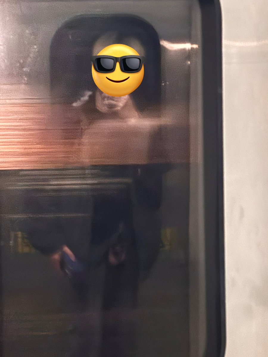 小帥睏了🐶😴 tweet media