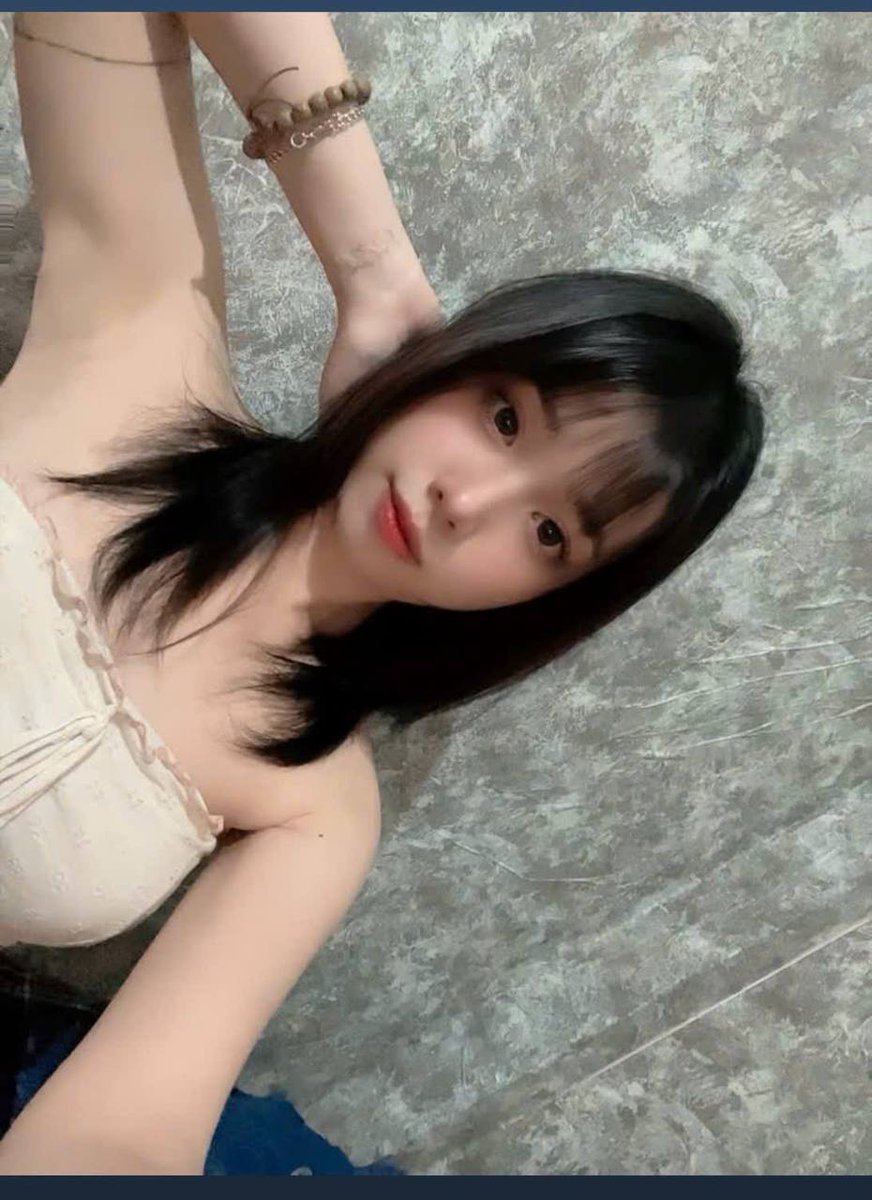 Thùy Chi tweet media