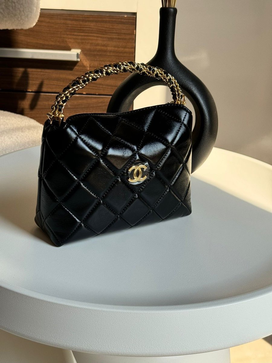 Boss Baby 🌚🌝 tweet media