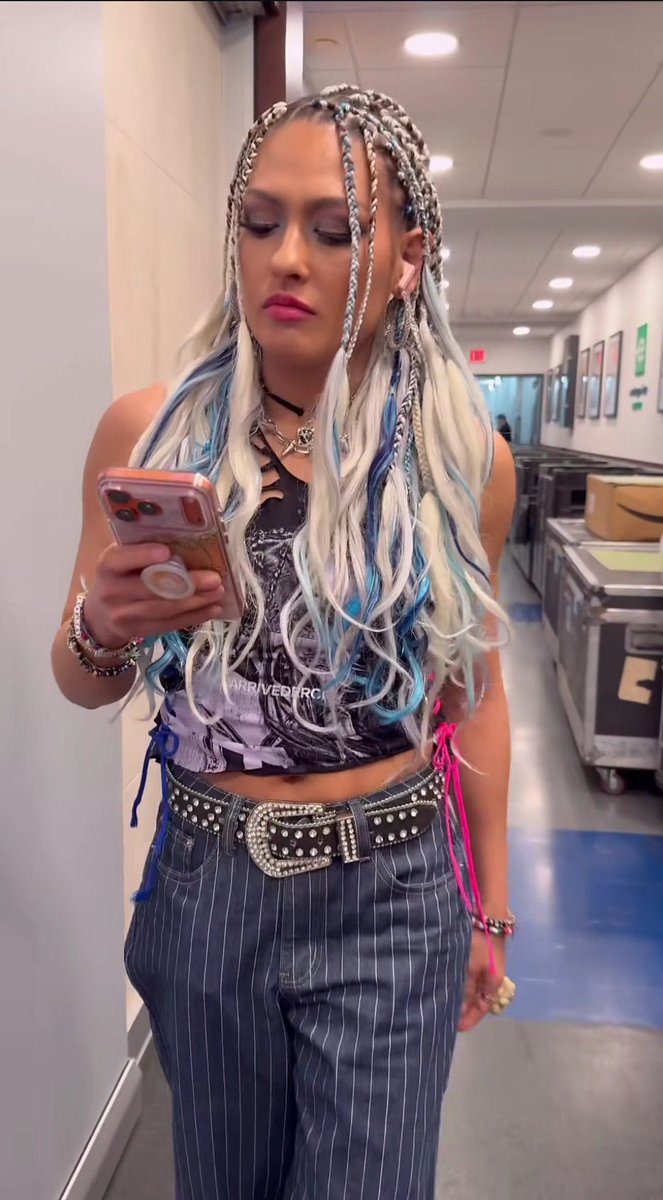 𝘼𝙧𝙧𝙞𝙫𝙚𝙙𝙚𝙧𝙘𝙞. tweet media