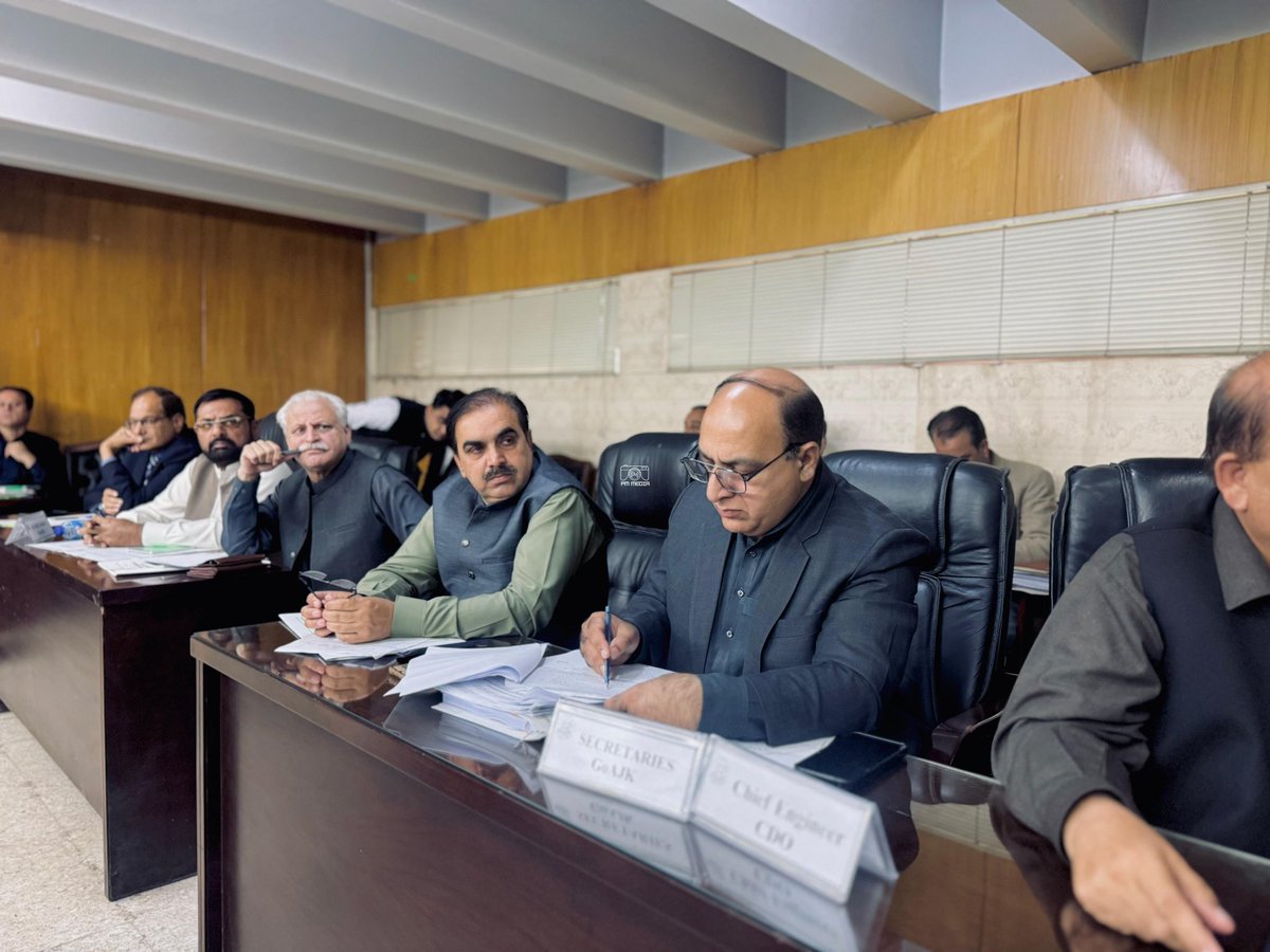 Faisal Mumtaz Rathore tweet media