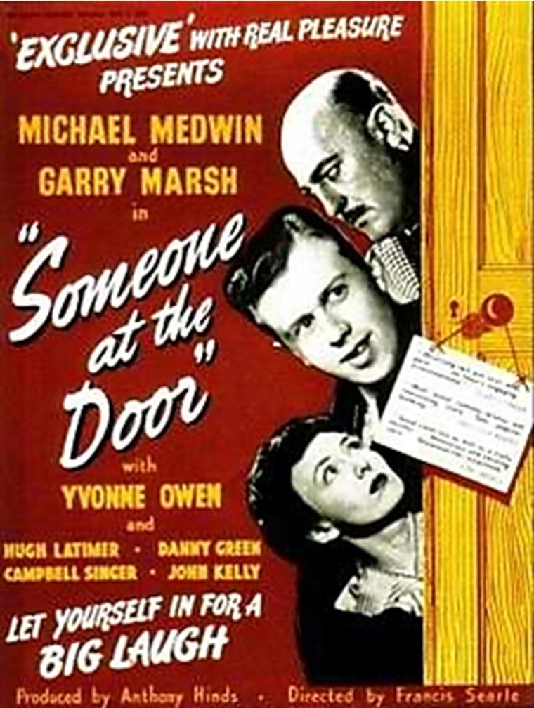 TalkingPicsTV's tweet photo. A new house with a secret passage to a gang of thieves!

🚪 SOMEONE AT THE DOOR (1950) 9:25am #MichaelMedwin #GarryMarsh #YvonneOwen comedy from the #HammerFilms vaults #TPTVsubtitles https://t.co/qgxQthsOFz
