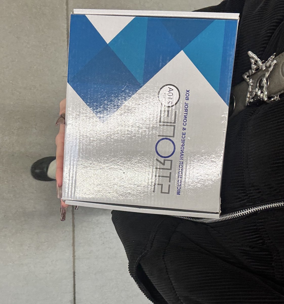 аня кчау tweet media