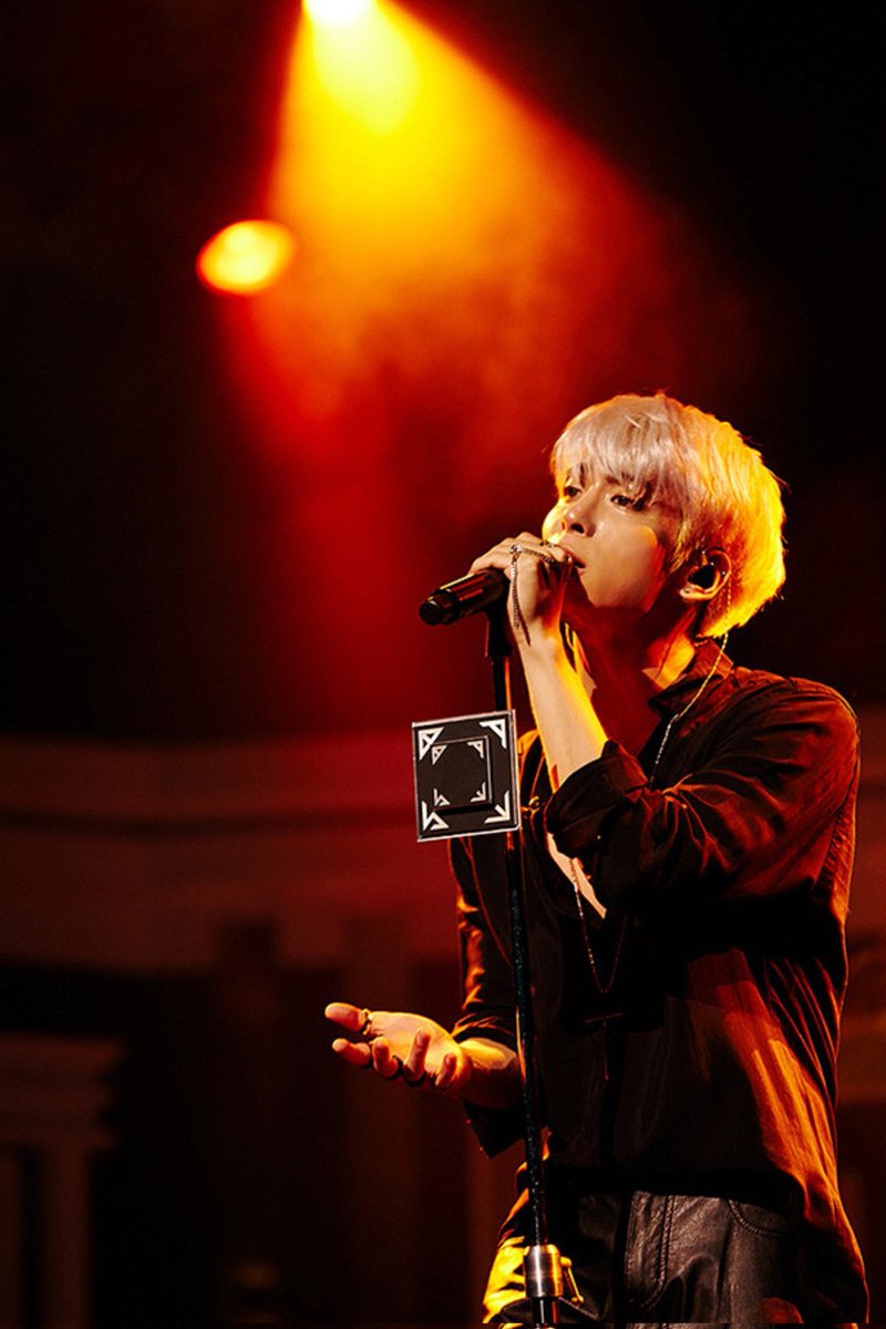 ユーリ tweet media