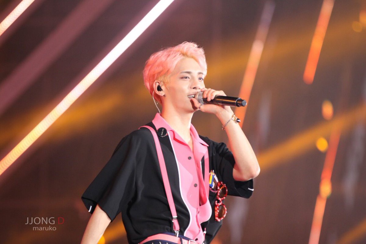 ユーリ tweet media